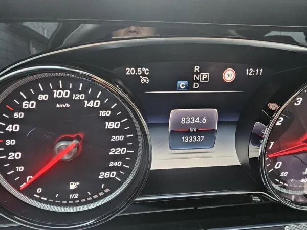 부산광역시 강서구 대저1동 351-4 (주) 오토마트 부산보관서 (Mercedes-Benz E250 / 162더**** / 연식 : 2020) 사진 1