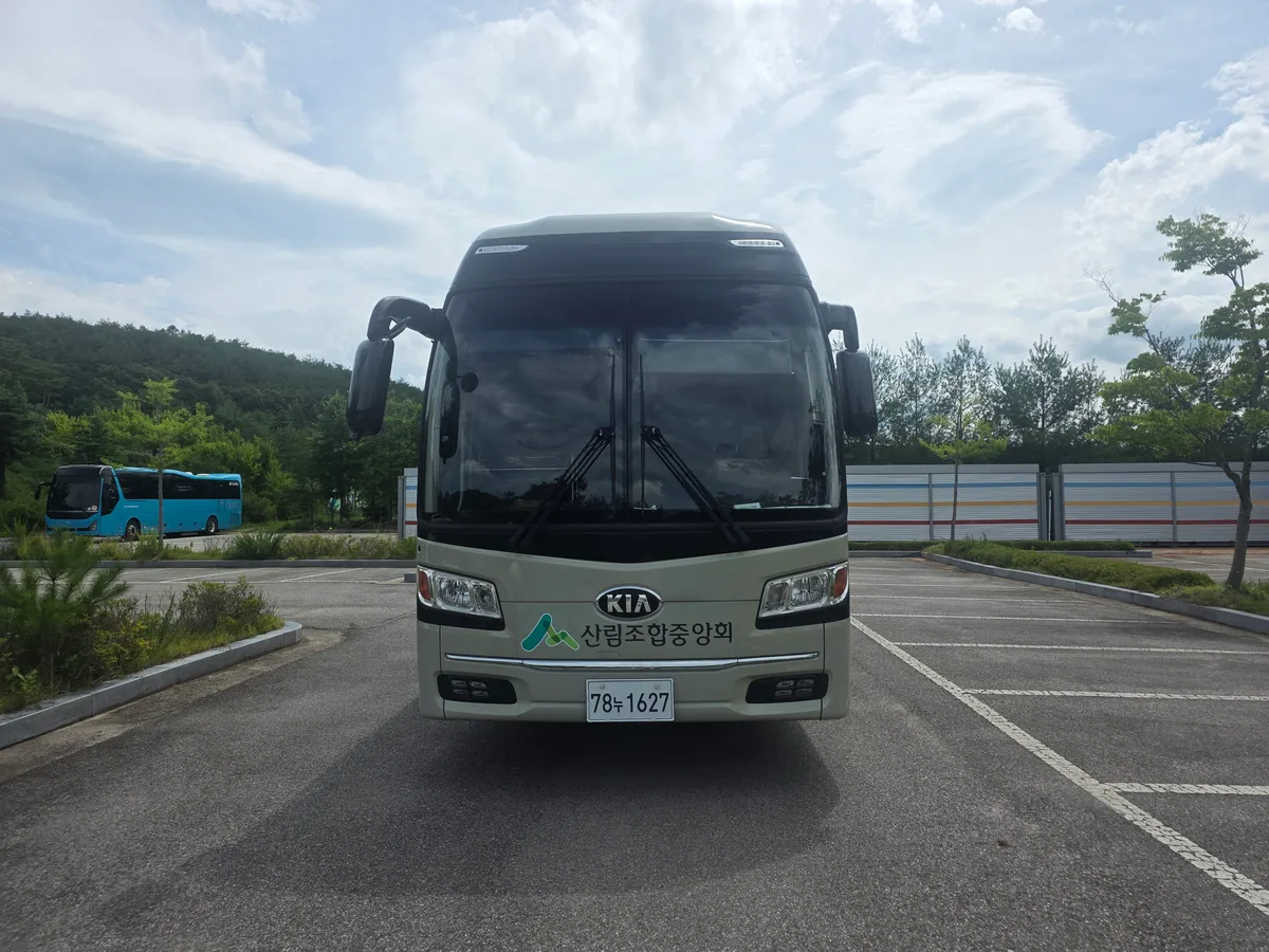 기아 대형차 뉴그랜버드 12742cc 사진 1