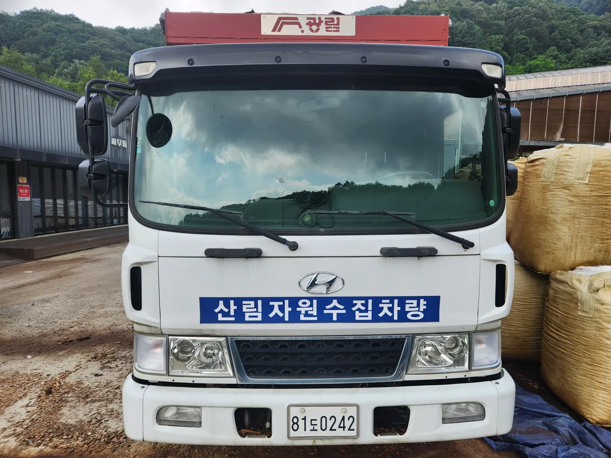 현대 기타 2.1톤관절식크레인집게차 6299cc 사진 1