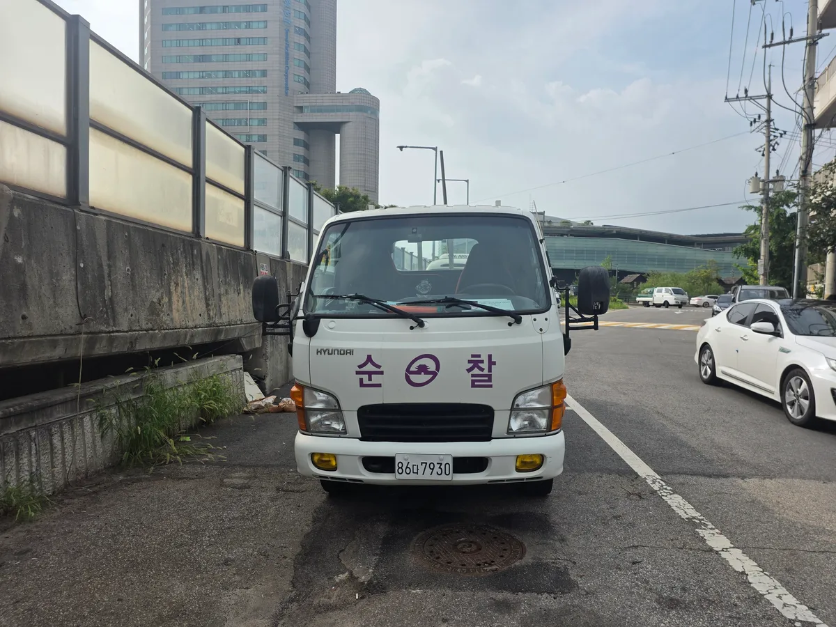 현대자동차 중형화물 마이티큐티 2497cc 사진 1