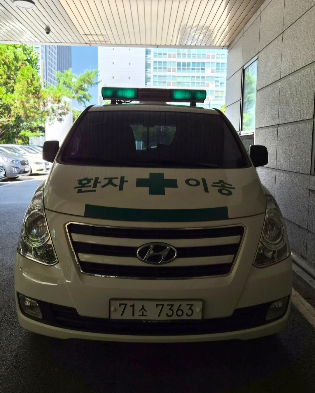 현대 중형차 그랜드 스타렉스 2497cc 사진 1