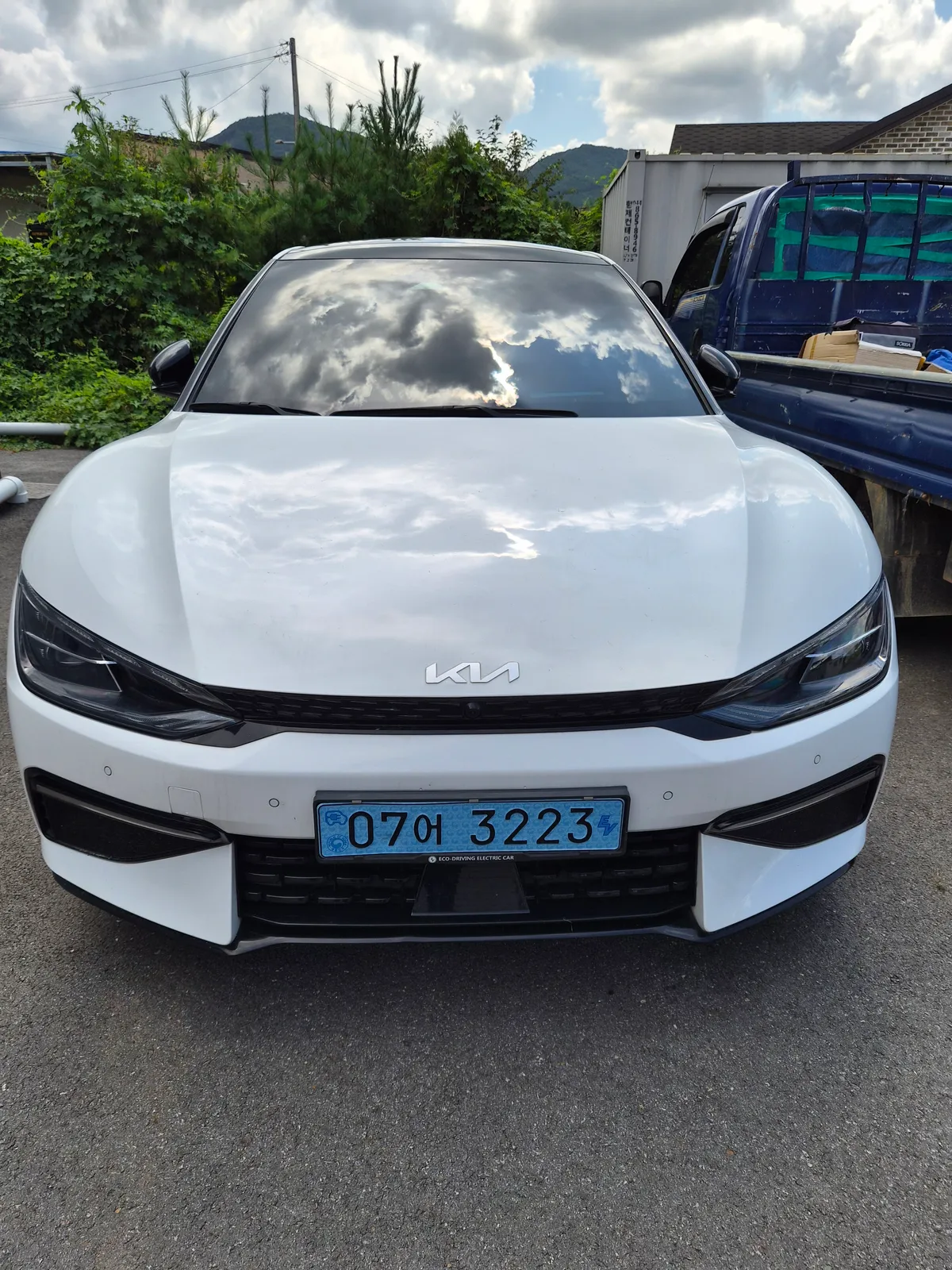 기아 전기차 EV6 74kwh 사진 1