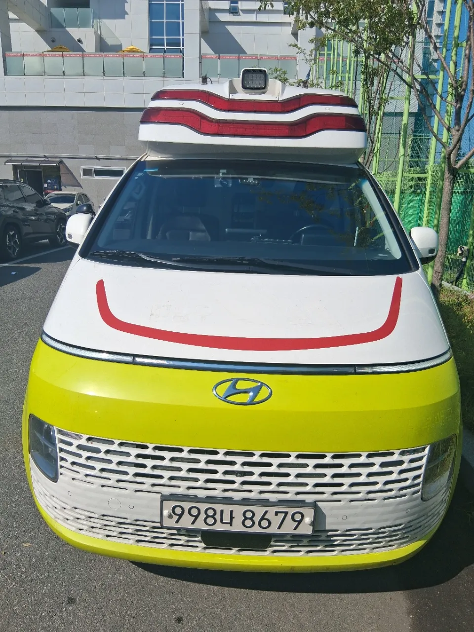 현대 중형차 오텍스타리아 특수구급차 2199cc 사진 1