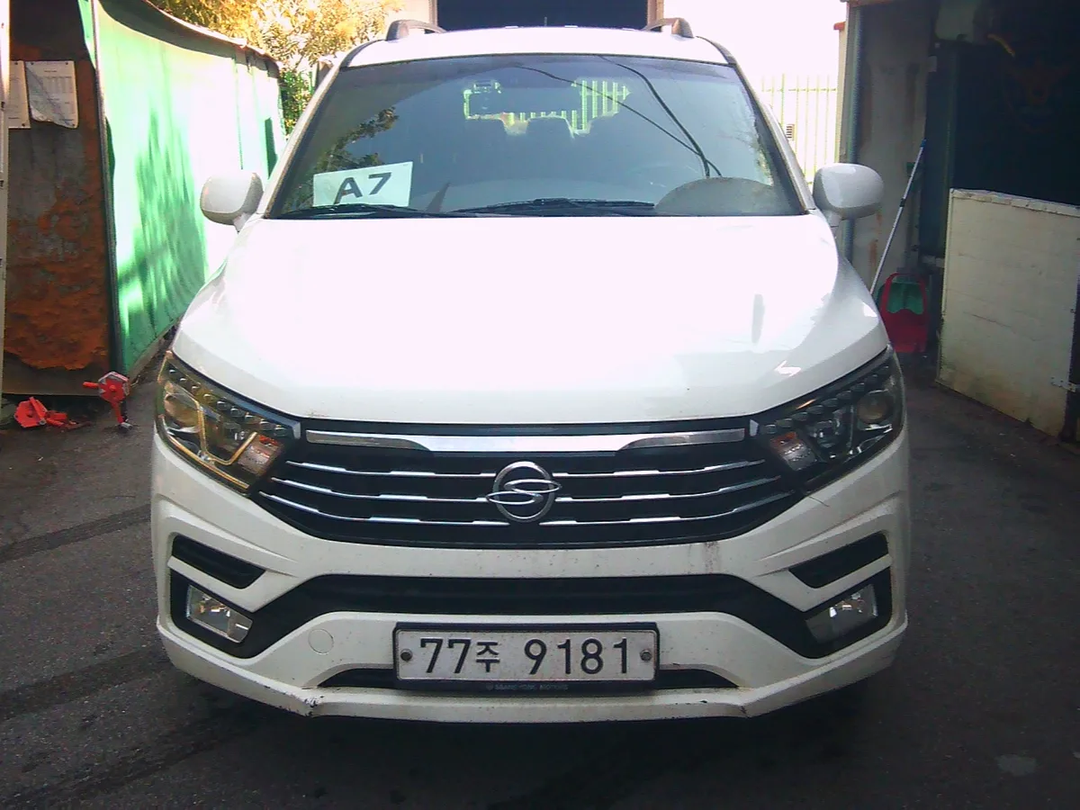 A7-코란도 투리스모, 77주**** (2WD) 사진 1
