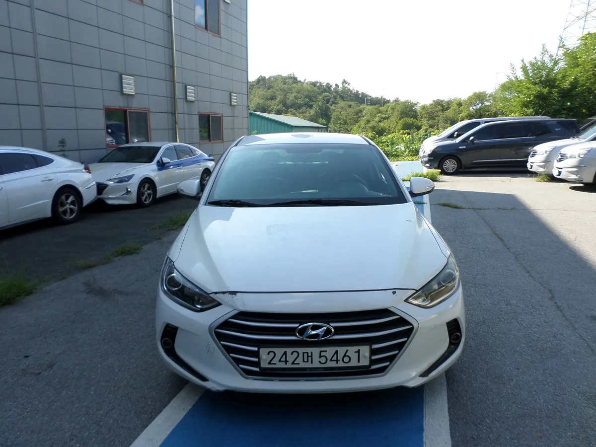 불용 2018년 아반떼 154,700km 매각 242머**** 사진 1