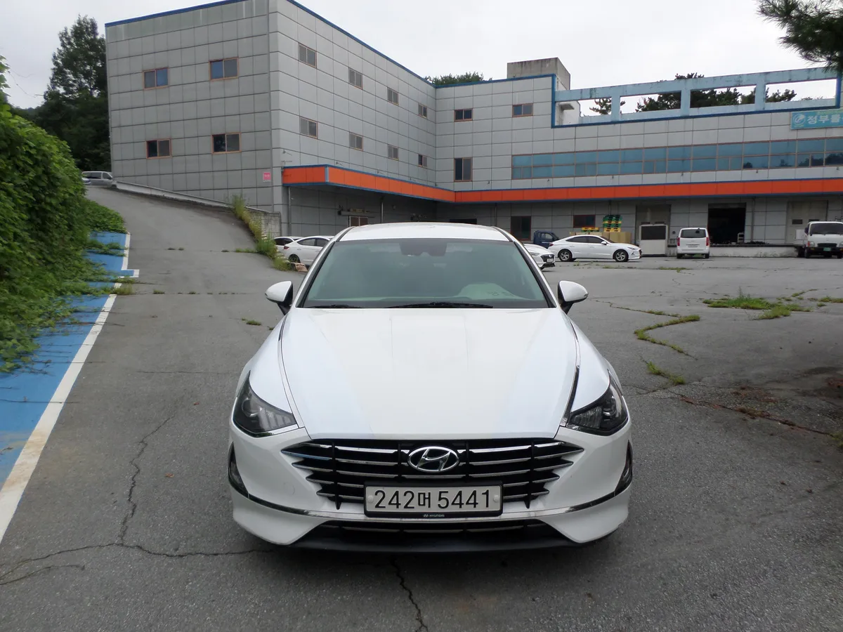 불용 2020년 쏘나타순찰차 180,862km 매각 242머**** 사진 1