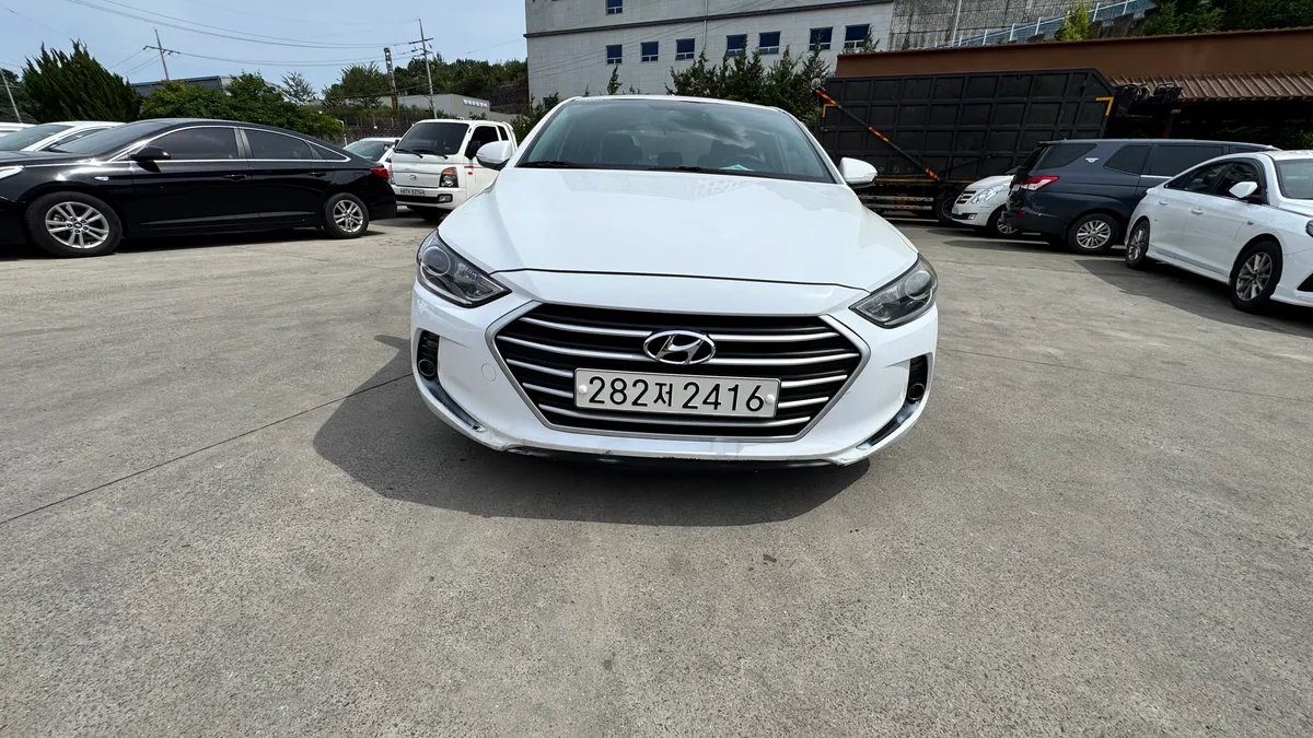 불용 순찰차 아반떼 2018년 282저**** 99,715KM 사진 1