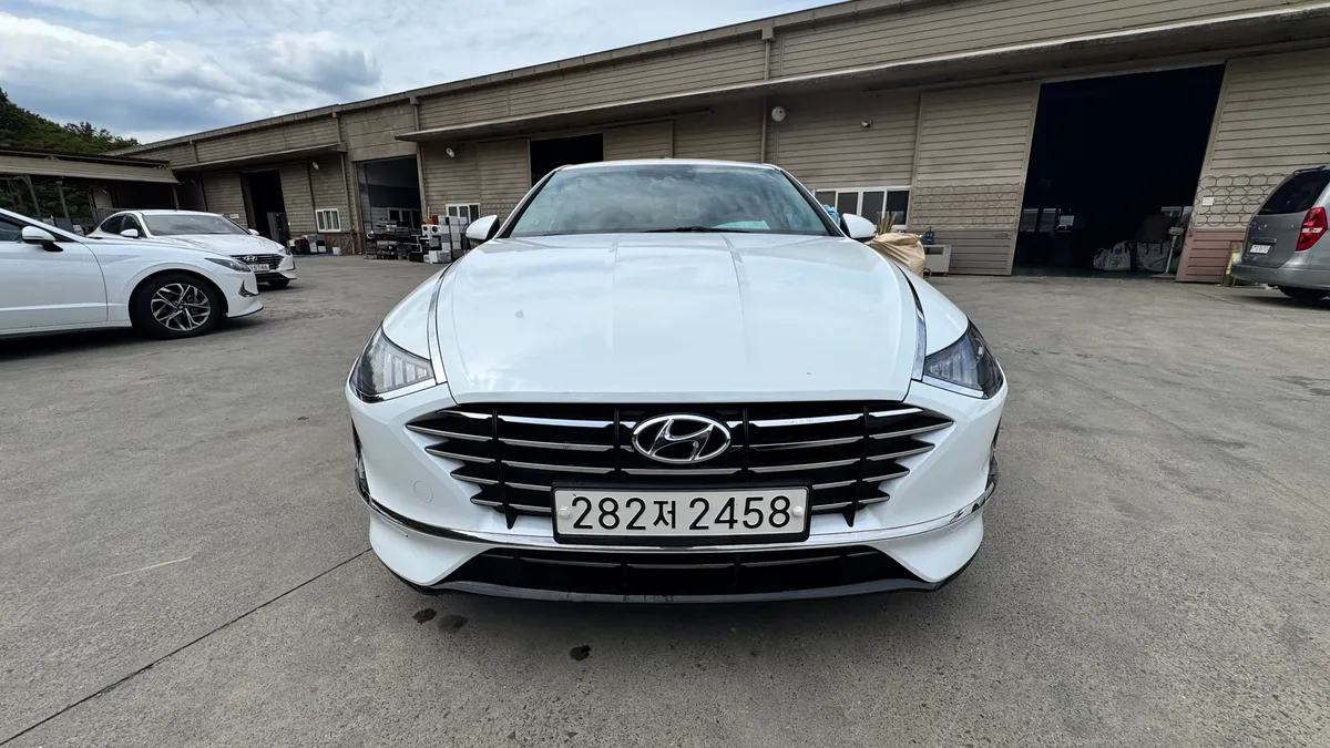 불용 순찰차 쏘나타DN8 2019년 282저**** 97,569KM 사진 1