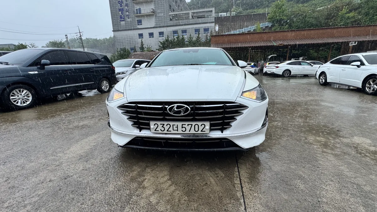 불용 순찰차 쏘나타DN8 2019년 232더**** 152,316KM 사진 1