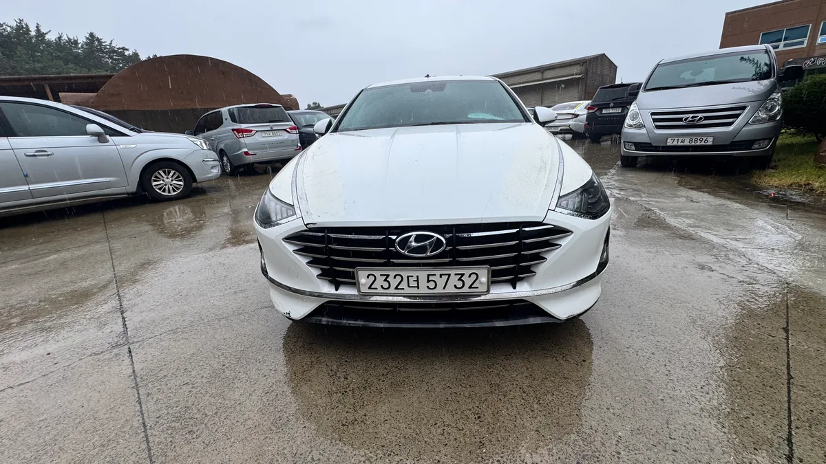 불용 순찰차 쏘나타DN8 2019년 232더**** 134,928KM 사진 1