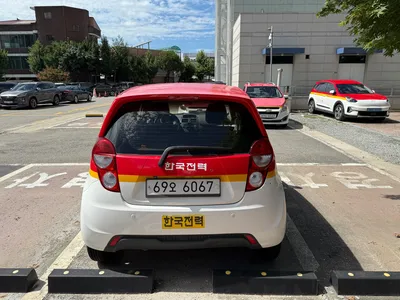 쉐보레 경형 승용 스파크 1.0 DOHC 995cc 사진 2