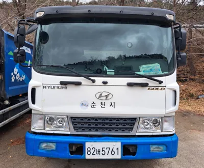 현대자동차 대형 화물 메가 6798cc