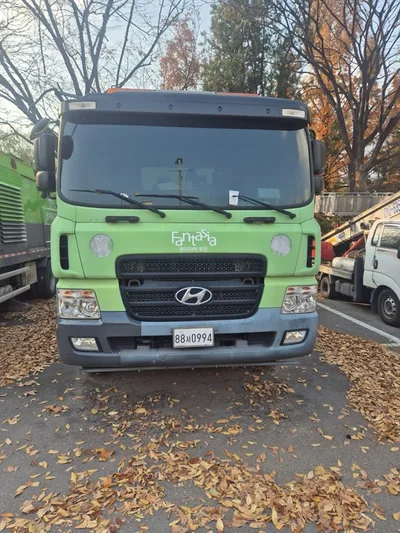 현대자동차 대형화물 신정6㎥진공노면청소차 9960cc