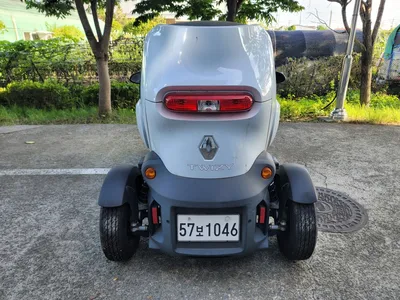 르노 전기차 TWIZY 129cc 사진 2