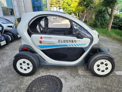 르노 전기차 TWIZY 129cc 사진 4