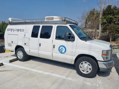 포드(FORD) 중형 승합 E-350 5409cc 사진 2