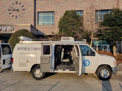 포드(FORD) 중형 승합 E-350 5409cc 사진 3