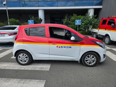 쉐보레(GM대우) 경차 스파크 1.0 DOHC 995cc (40우****) 사진 4