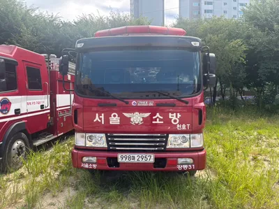 현대 대형 화물 우리물탱크소방펌프자동차 5899cc 사진 8