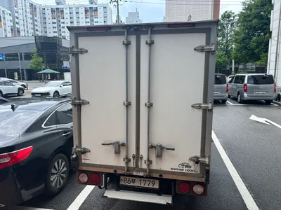 기아 봉고III 플러스냉동차 2,497 cc 사진 2