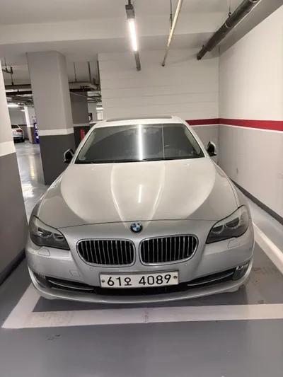 2011년식 BMW520D 사진 2