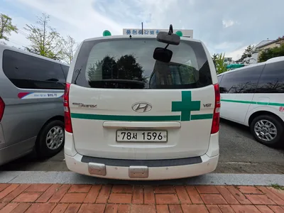 현대 중형 승합 성우 그랜드 스타렉스 일반구급차 2497cc 사진 2