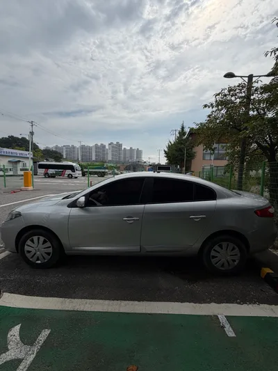 르노 중형차 SM3 1598cc 사진 5