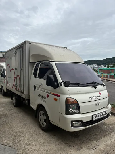 포터Ⅱ내장탑차 사진 2