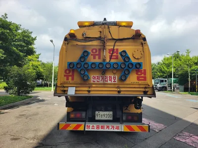 현대자동차 대형화물 신정10㎥급 진공노면청소차 9960cc 사진 2
