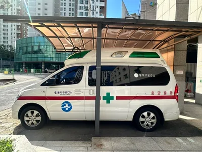 현대 중형 승합 성우그랜드스타렉스특수구급차(4WD) 2497cc 사진 5