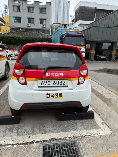 쉐보레(GM대우) 경차 스파크 1.0 DOHC 995cc 사진 2
