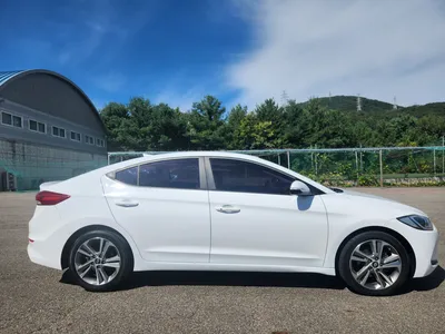 현대 준중형차 아반떼AD 1591cc 사진 4