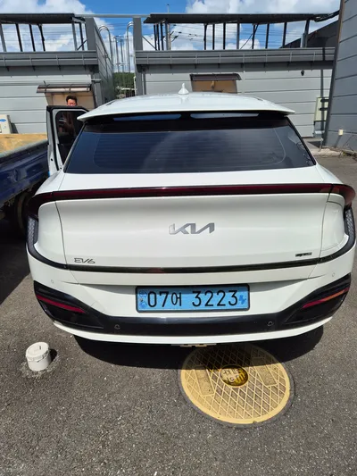 기아 전기차 EV6 74kwh 사진 2